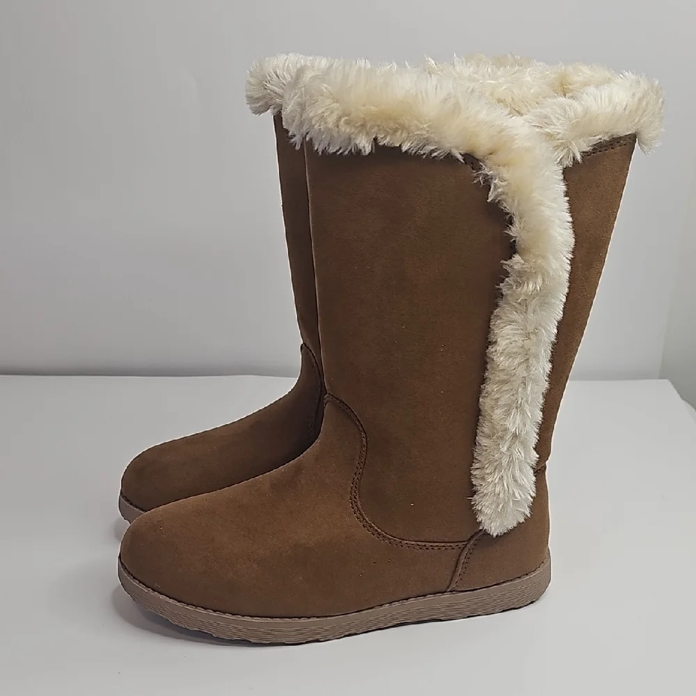 Cat & Jack Girl Brown Winter Boots with Faux‎ Fur Size 3
